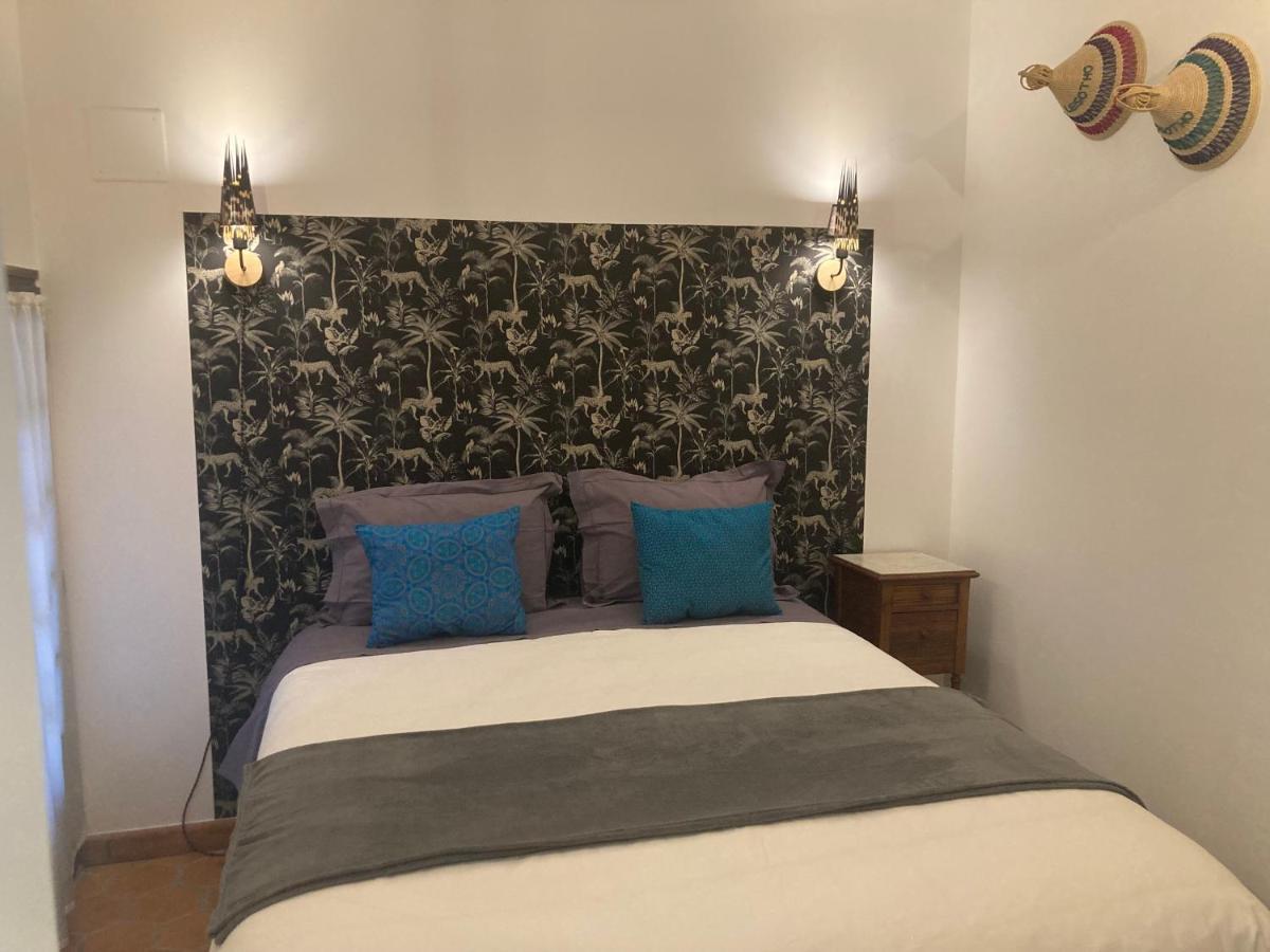 Chambre D'Hotes Les Roches Corme-Royal Экстерьер фото